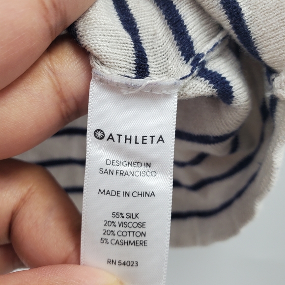 Athleta Retreat Navy Striped V-Neck Silk Cotton Cashmere Women’s Sweater - Picture 6 of 6